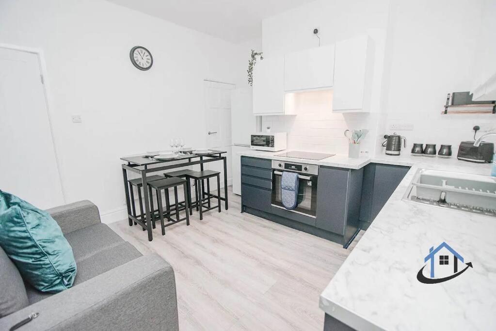 Balby Casa Nr Doncaster Racecourse King Beds Street Parking Villa Exterior photo